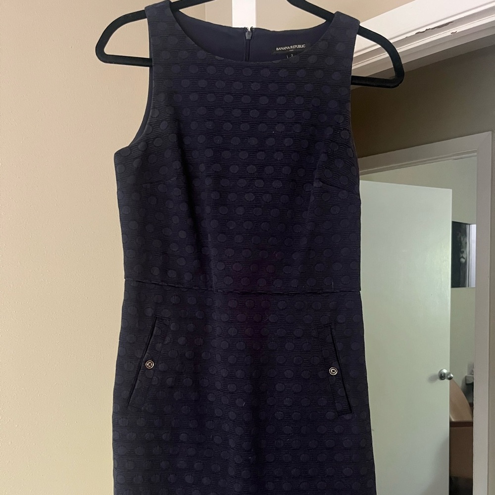 Banana Republic business professional Navy dress with pockets